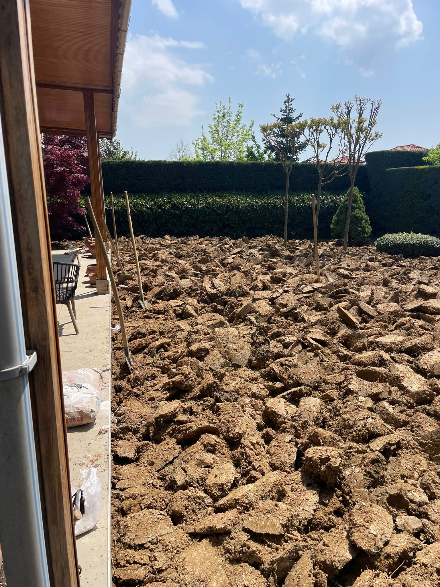Arnavutköy Gölpark Villa Bahçe Peyzaj Ve Çim Uygulaması